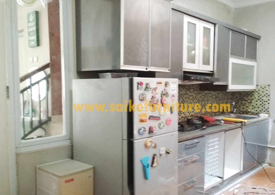 jasa pembuatan kitchen set cipayung jakarta selatan